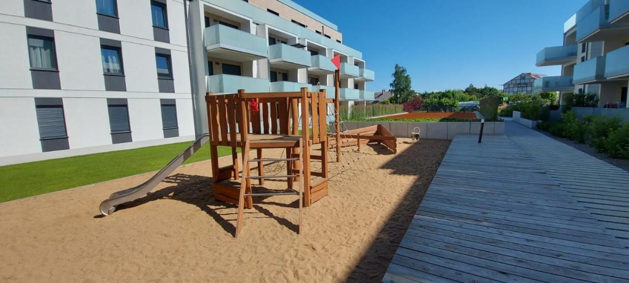 Piekny Apartament Przy Plazy Rewal Exterior foto